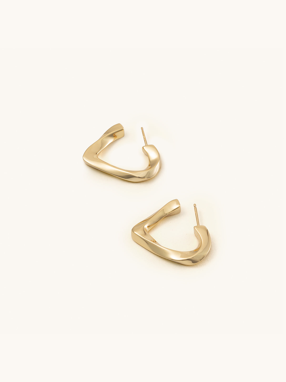 Twist Heart Hoops