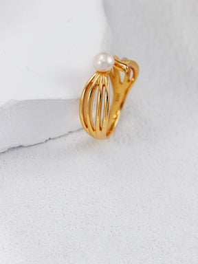 Leaf Pearl Ring