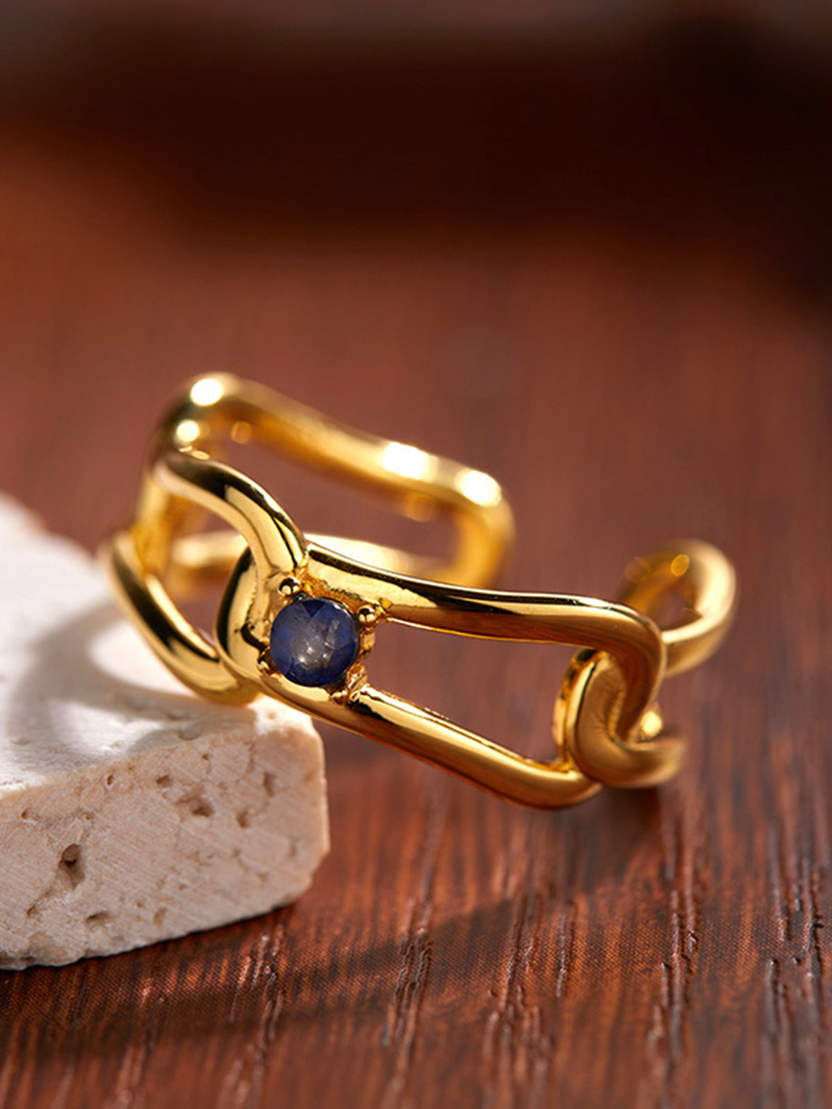 Sapphire,Gold