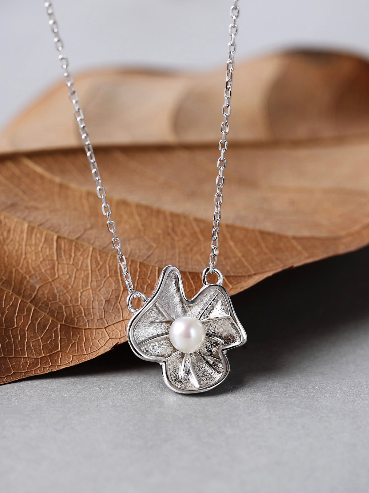 Lotus Leaf Pearl Necklace