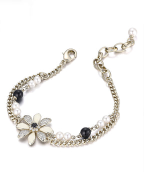 Daisy bracelet