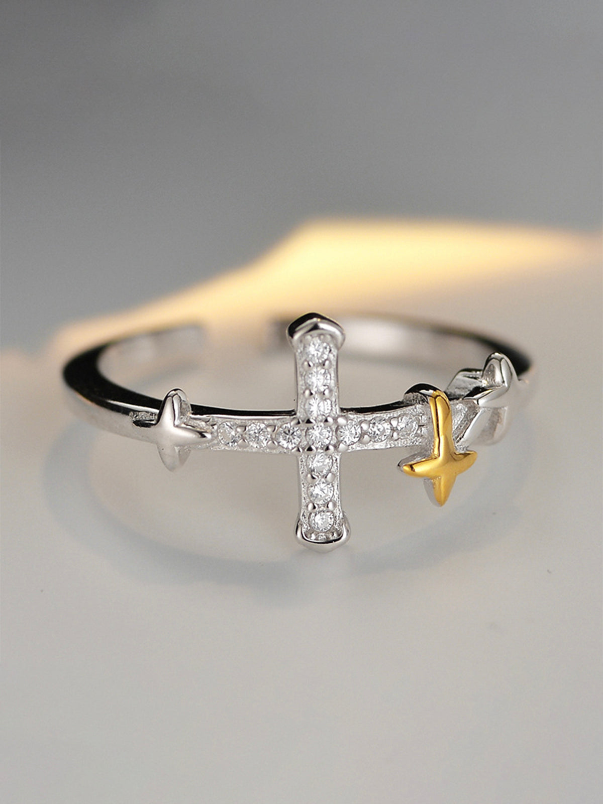 Cross Star Ring