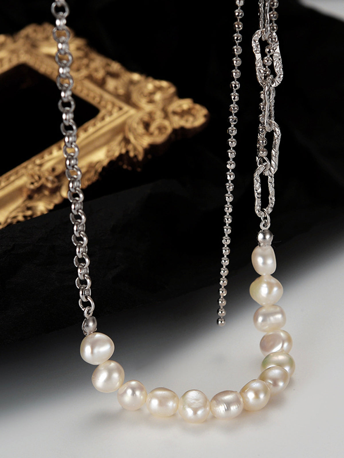 Baroque Pearl Choker Necklace