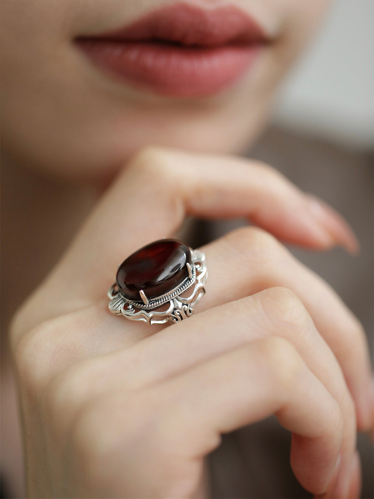 Blood Amber Pattern Cabochon Ring