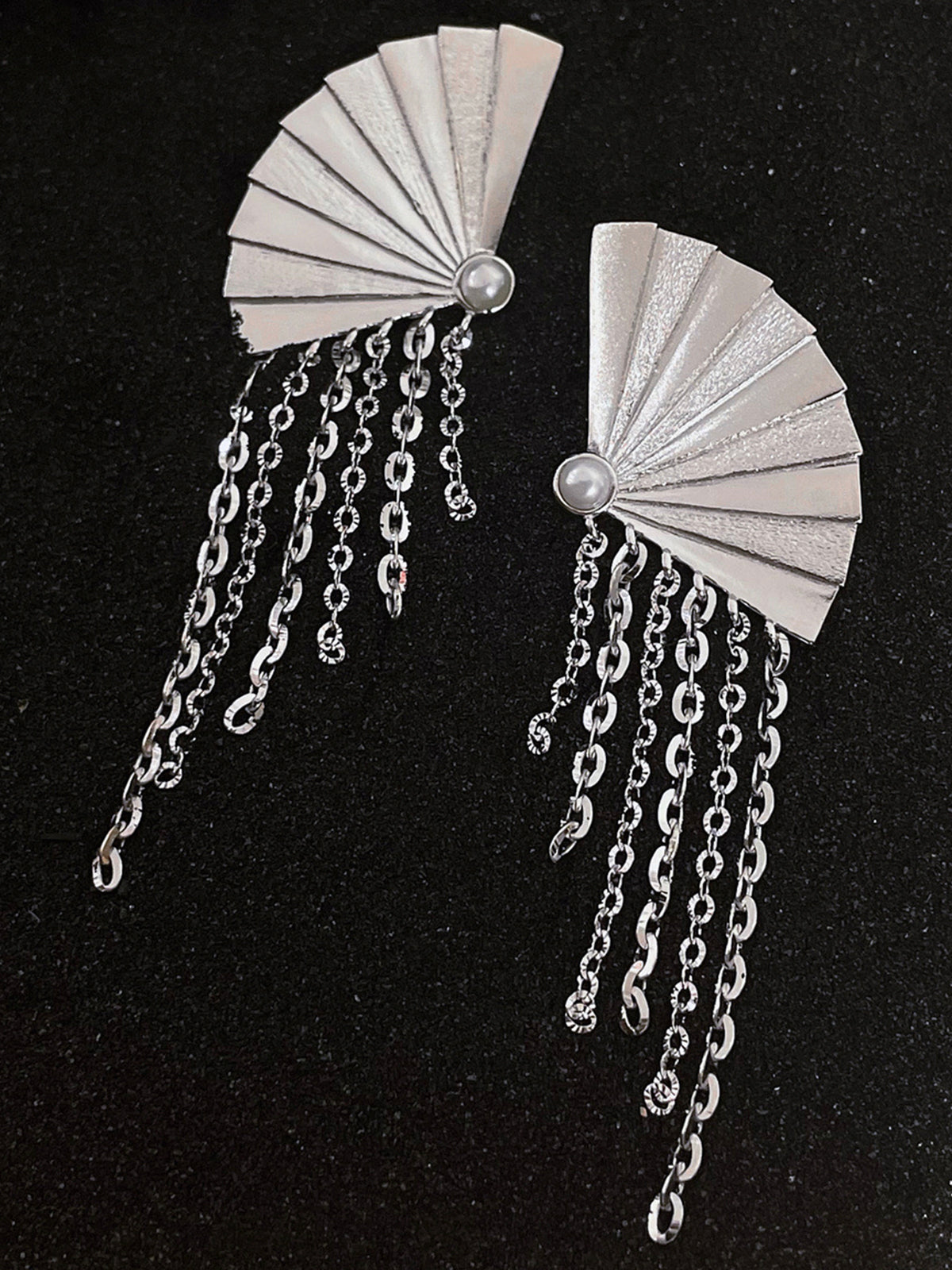 Scalloped Tassel Earrings