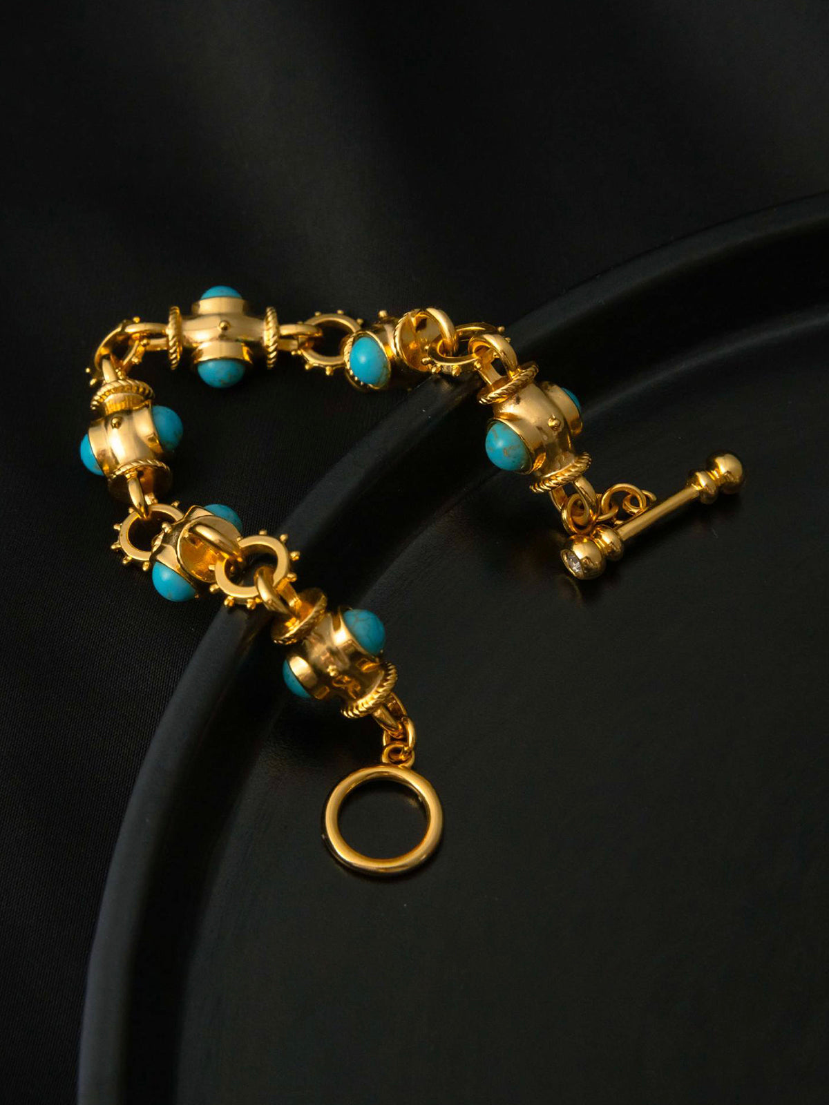 Three-dimensional Turquoise Bracelet