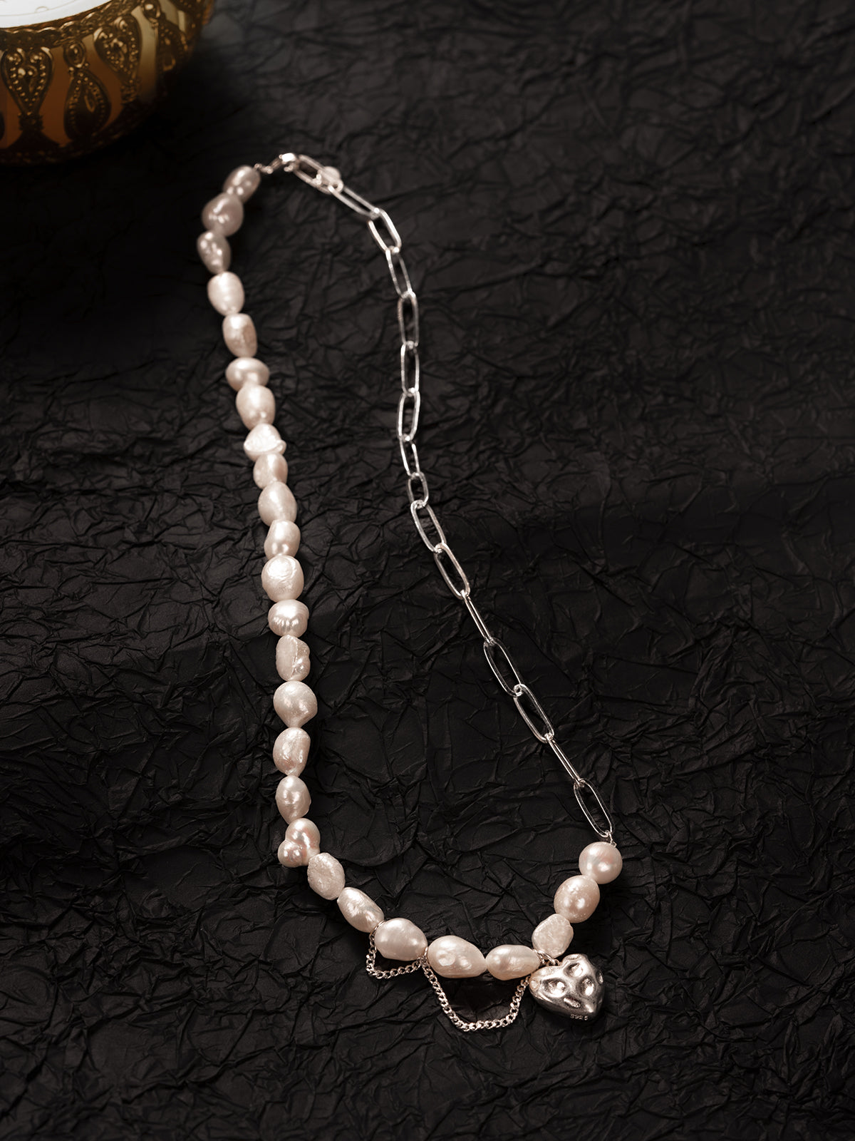 Heart Pearl Asymmetric Necklace