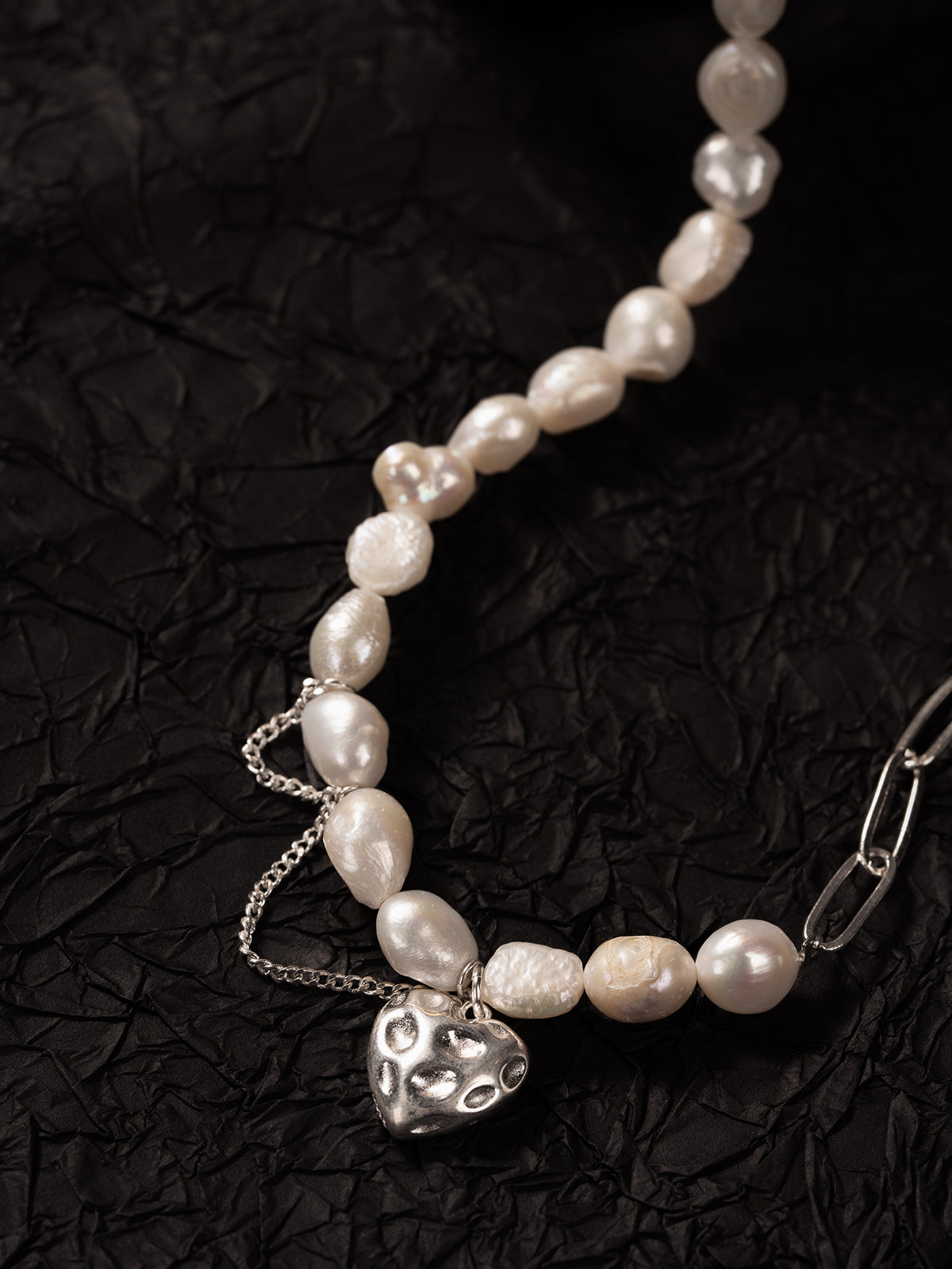 Heart Pearl Asymmetric Necklace