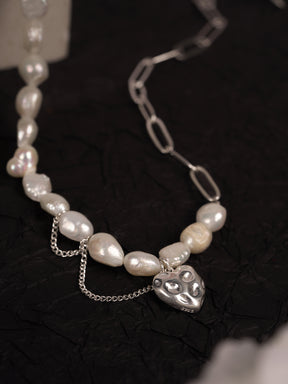 Heart Pearl Asymmetric Necklace