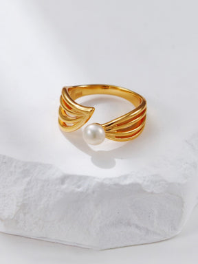 Leaf Pearl Ring